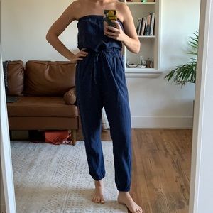 Madewell jumpsuit. Navy blue. Only wore 3-4 times.